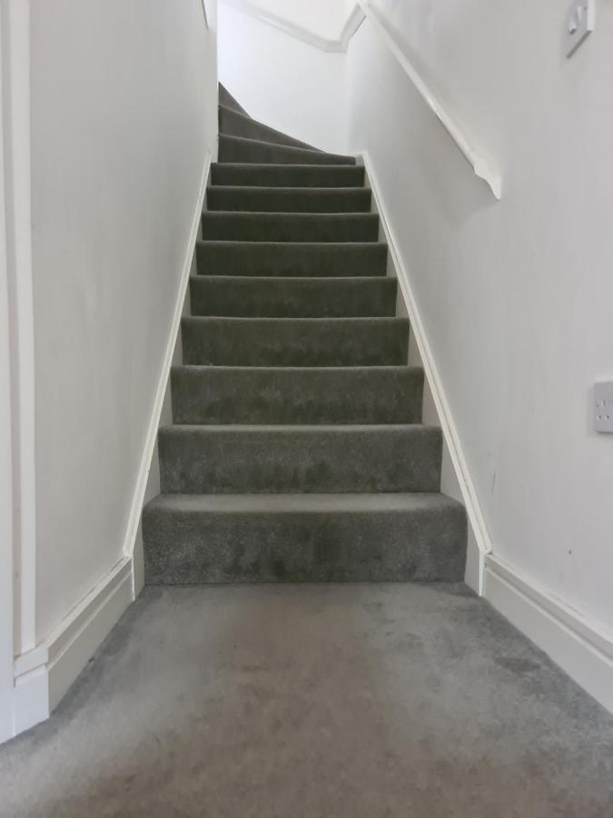 King En-Suite Close To The A30 Camborne Exterior photo