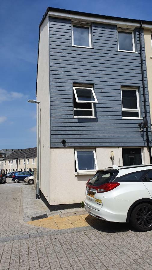 King En-Suite Close To The A30 Camborne Exterior photo